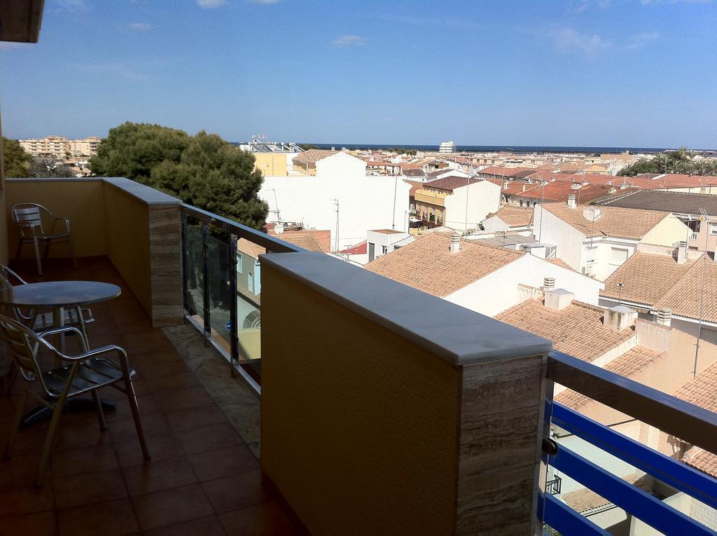 Aparthotel Bahia San Pedro del Pinatar Exterior foto