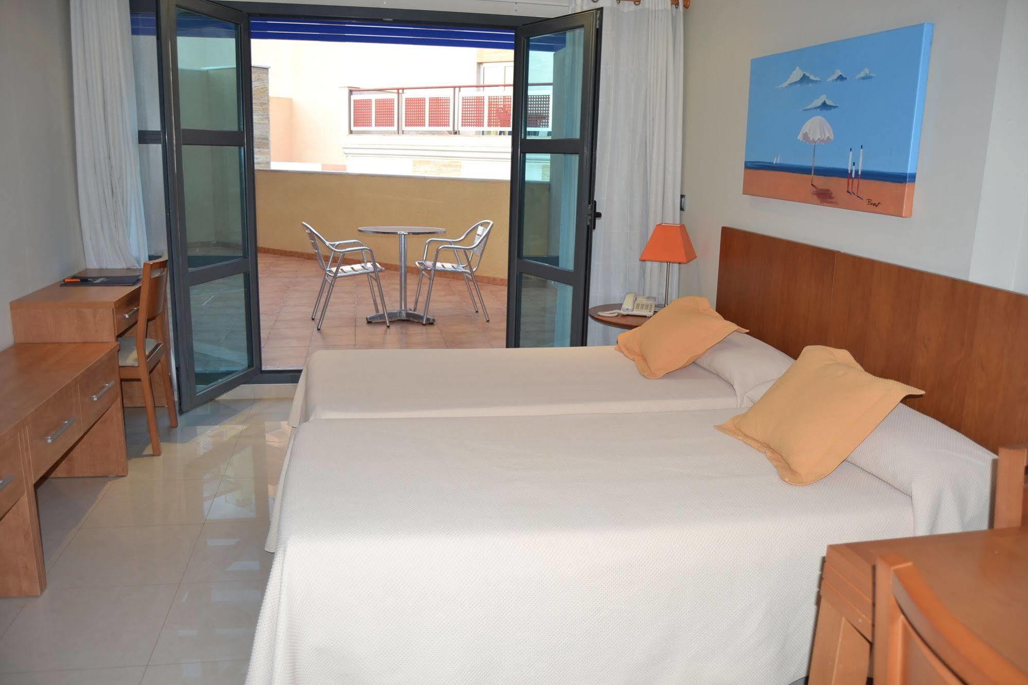 Aparthotel Bahia San Pedro del Pinatar Exterior foto